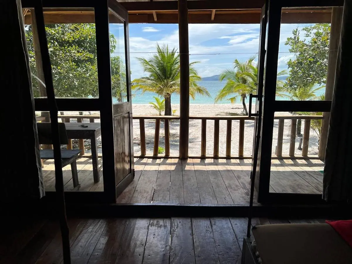 Funky Beach Albergue Sihanoukville 0*,  Camboya