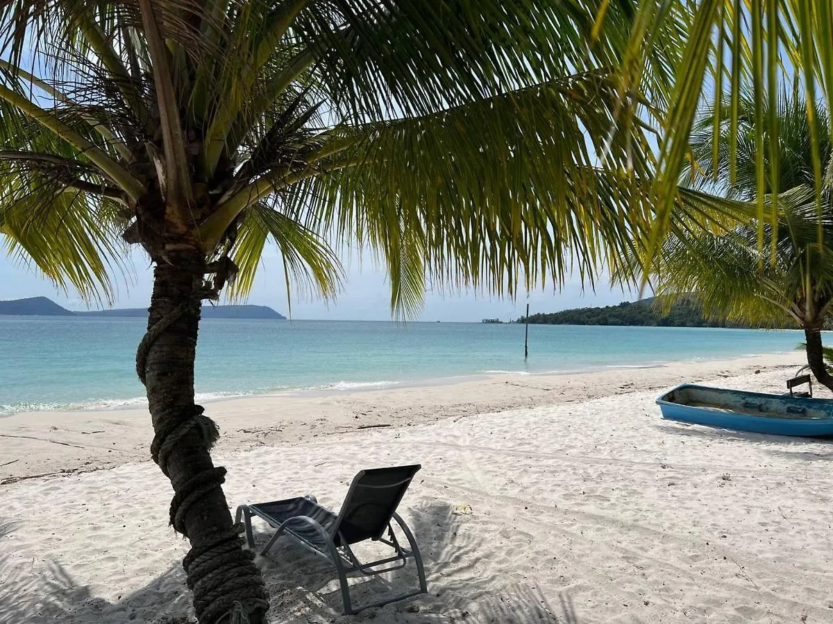 Funky Beach Albergue Sihanoukville Hostal