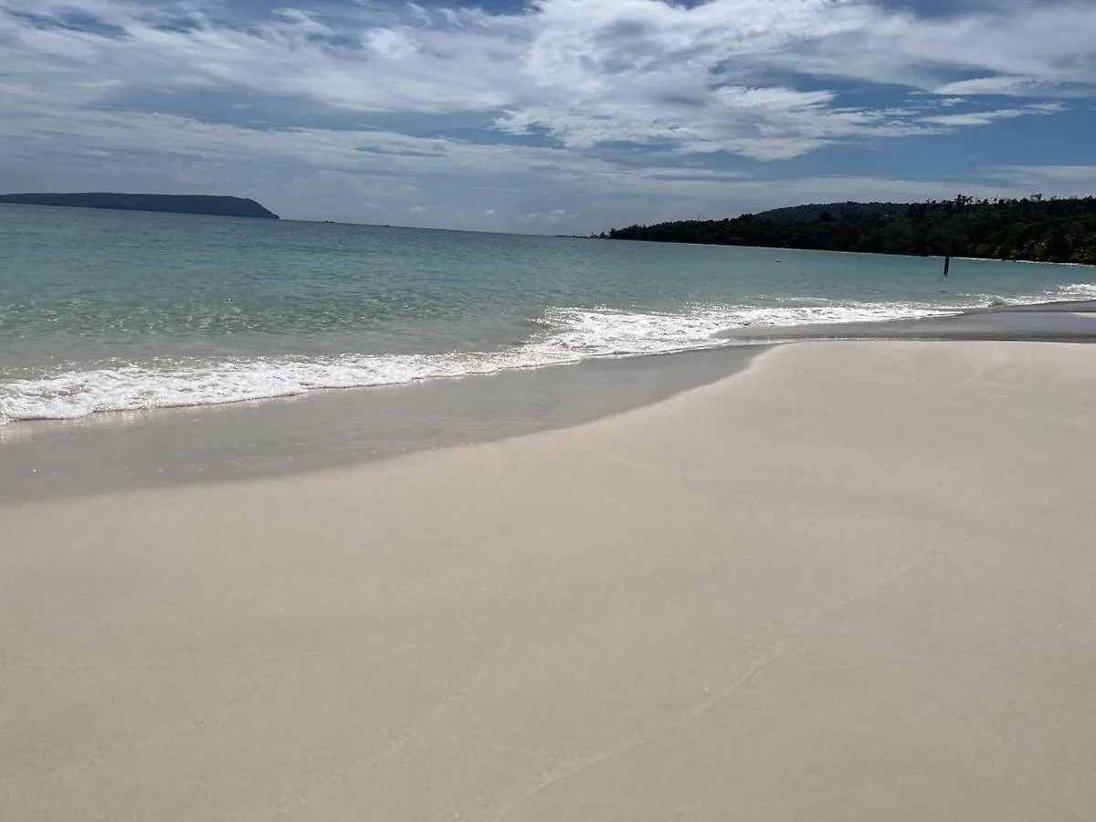 Funky Beach Albergue Sihanoukville 0*,