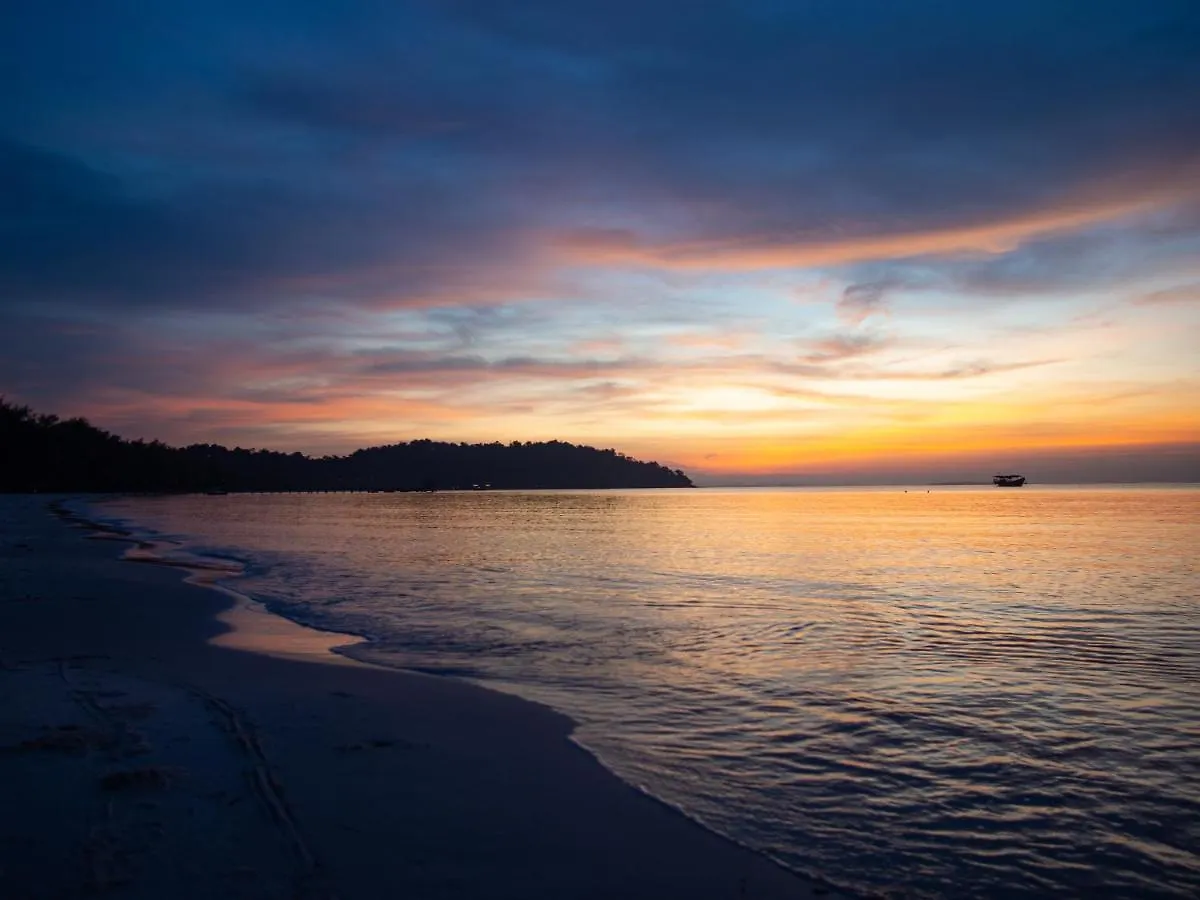 Funky Beach Albergue Sihanoukville Hostal