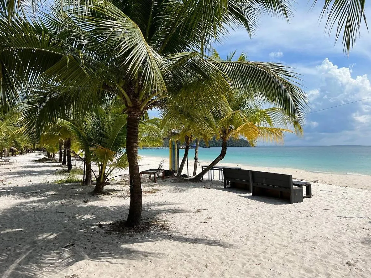 Funky Beach Albergue Sihanoukville Hostal