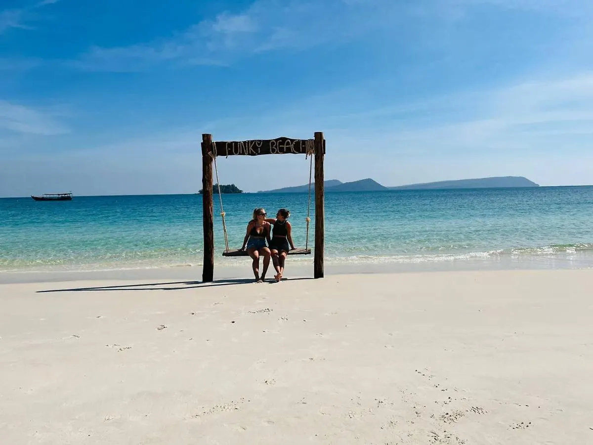 Hostal Funky Beach Albergue Sihanoukville